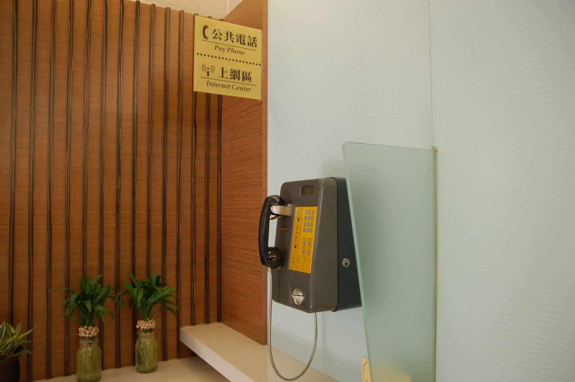 ปารีส บิสซิเนส โฮเทล Hotel เกาสง ภายนอก รูปภาพ
